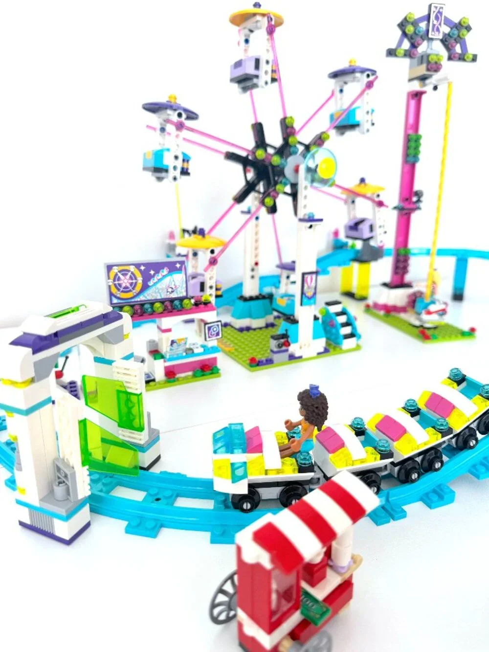 LEGO Friends Amusement Park Roller Coaster (#41130, 1124 pieces) - Retired